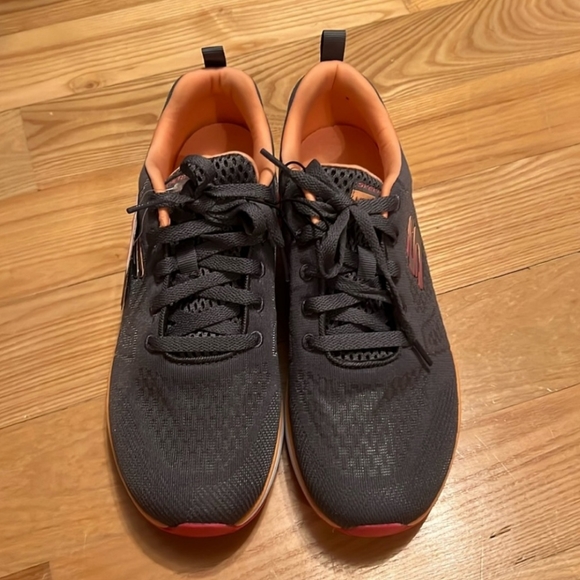 Skechers Lite-Weight Memory Foam Wide Fit 8.5 NWT - Picture 6 of 9